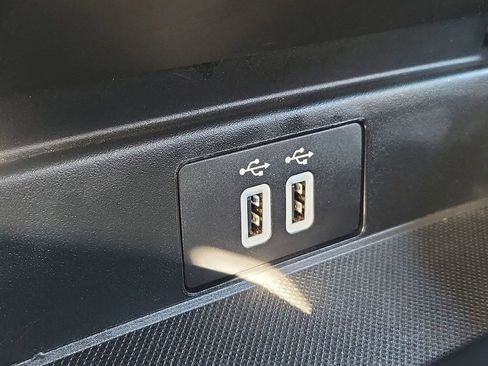 Used 2023 Ford Ranger Lariat w/ Tremor Off-Road Package image 33