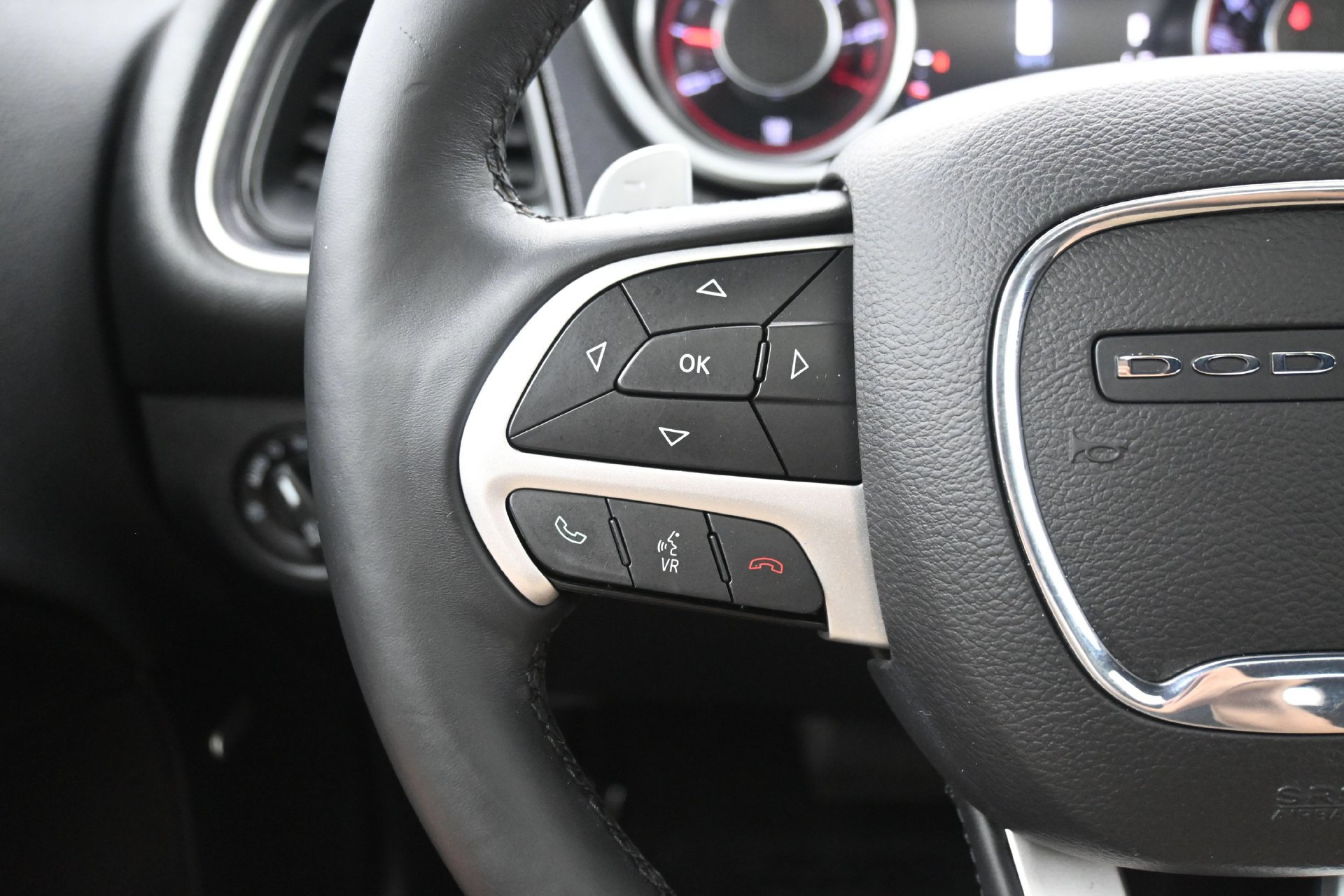 Used 2015 Dodge Challenger SXT Plus w/ Sound Group II RWD image 18