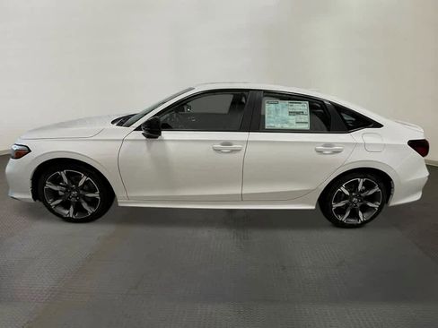 New 2025 Honda Civic Sport Touring image 2