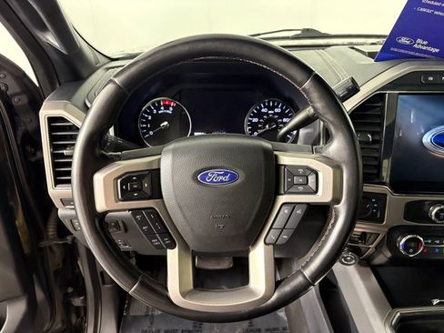 Certified 2022 Ford F450 Platinum w/ FX4 Off-Road Package AWD/4WD image 15
