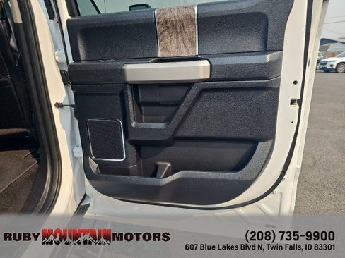 Used 2018 Ford F250 Lariat w/ Lariat Ultimate Package AWD/4WD image 40