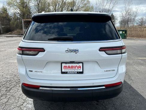 Certified 2023 Jeep Grand Cherokee L Limited AWD/4WD image 16