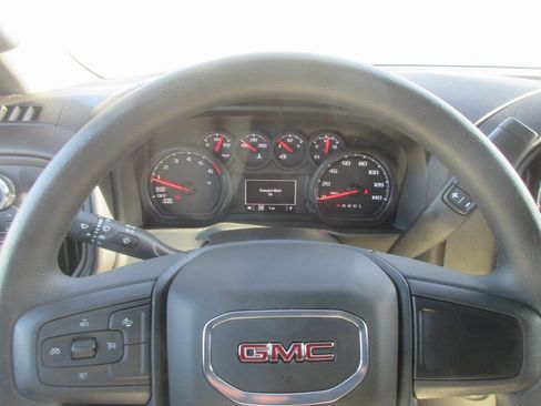 New 2026 GMC Sierra 1500 Pro w/ Pro Value Package image 18