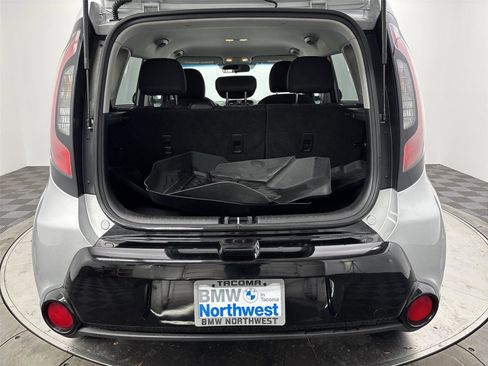 Used 2016 Kia Soul + image 21