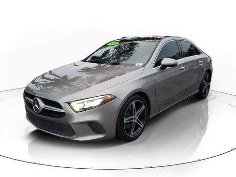 Used 2020 Mercedes-Benz A 220 A 220 image 3