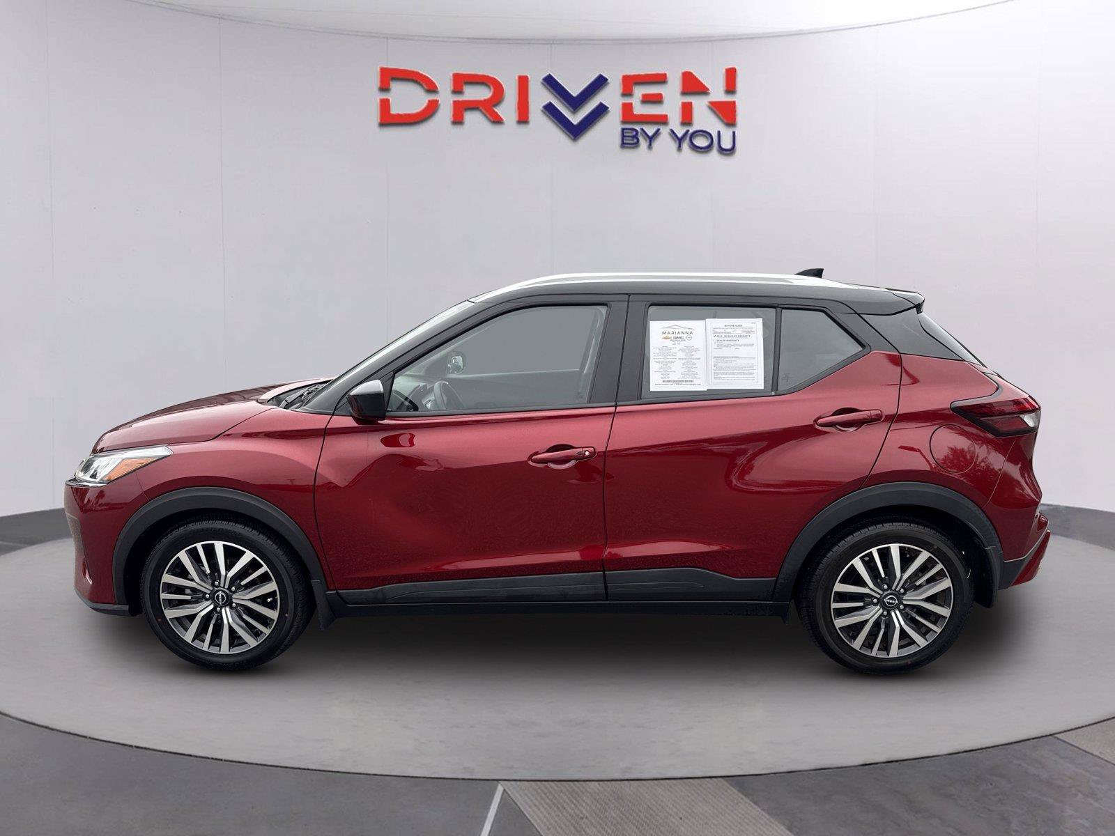 Used 2023 Nissan Kicks SV FWD image 6