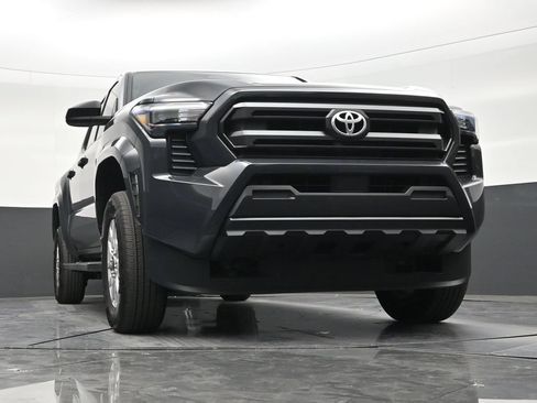 Used 2026 Toyota Tacoma SR RWD image 26