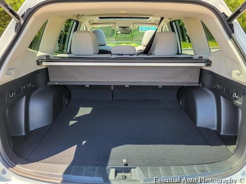 Used 2021 Subaru Forester Premium w/ Popular Package #1 AWD/4WD image 27
