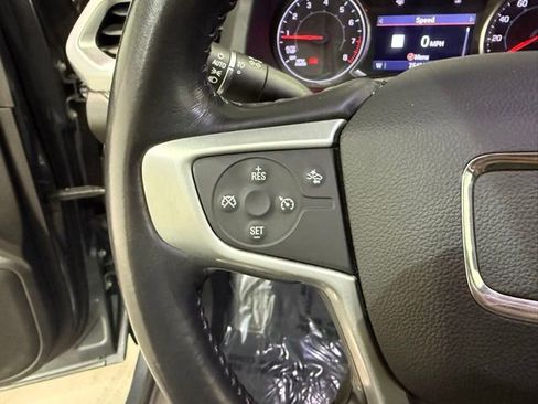 Used 2021 GMC Acadia SLT w/ Trailering Package AWD/4WD image 17