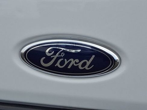 Used 2023 Ford Transit 250 Low Roof AWD w/ Exterior Upgrade Package image 31