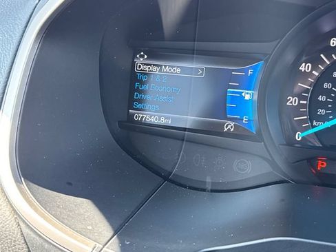 Used 2020 Ford Edge SEL AWD/4WD image 17