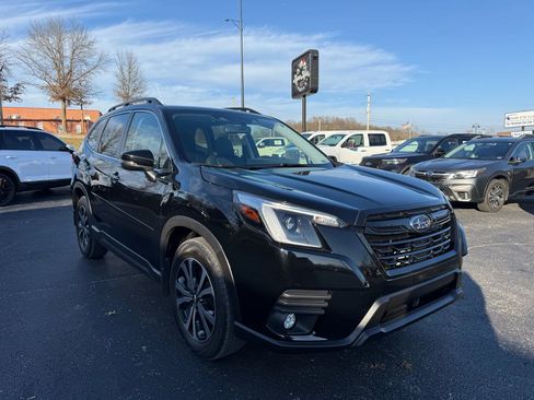 Used 2023 Subaru Forester Limited image 8