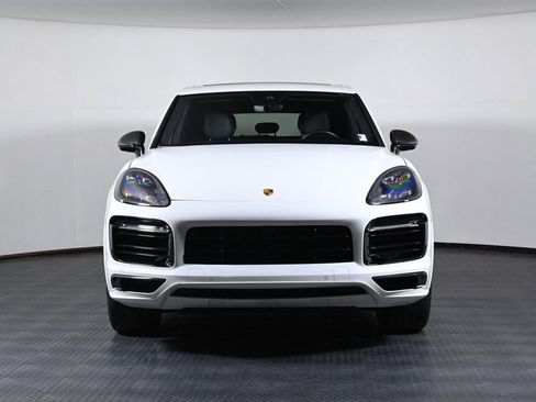 Certified 2023 Porsche Cayenne GTS AWD/4WD image 10