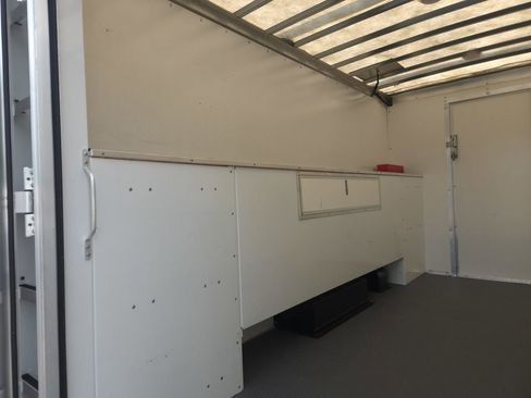 Used 2022 Chevrolet Express 3500 w/ Power Convenience Package image 13