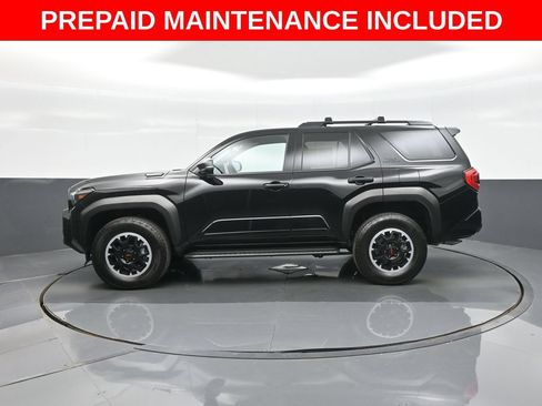 Certified 2026 Toyota 4Runner TRD Off-Road Premium AWD/4WD image 4