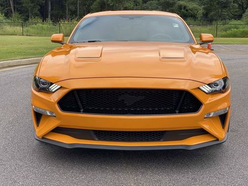 Used 2018 Ford Mustang GT RWD image 9