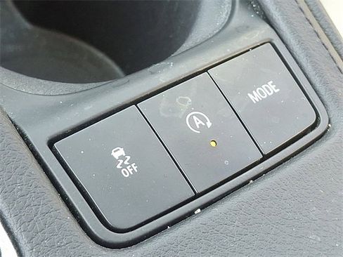 Certified 2023 Cadillac XT4 Premium Luxury w/ Technology Package image 24