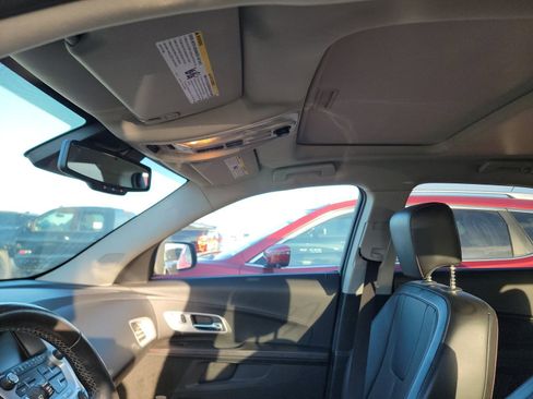 Used 2015 Chevrolet Equinox LTZ image 8