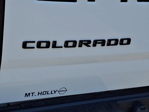 Used 2021 Chevrolet Colorado ZR2 w/ ZR2 Dusk Special Edition AWD/4WD image 30