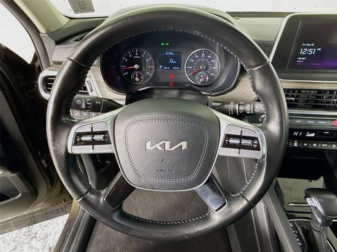 Used 2022 Kia Telluride EX w/ EX Premium Package image 13