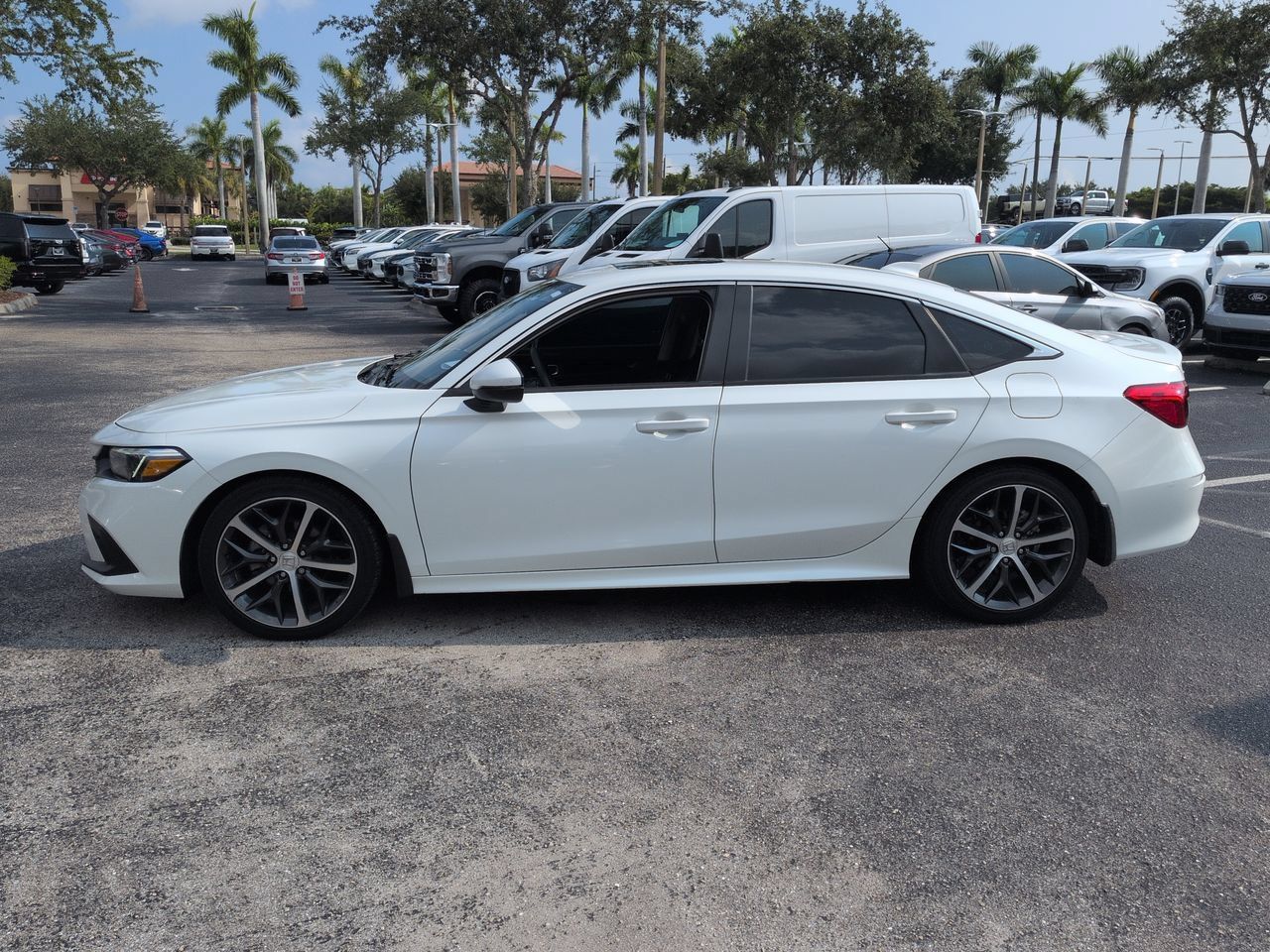 Used 2024 Honda Civic Touring image 7
