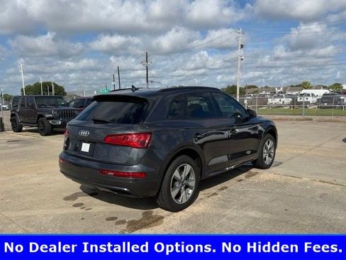 Used 2020 Audi Q5 2.0T Premium w/ Titanium Sport Package AWD/4WD image 2