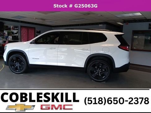 New 2025 GMC Acadia Elevation w/ Elevation Premium Package image 7