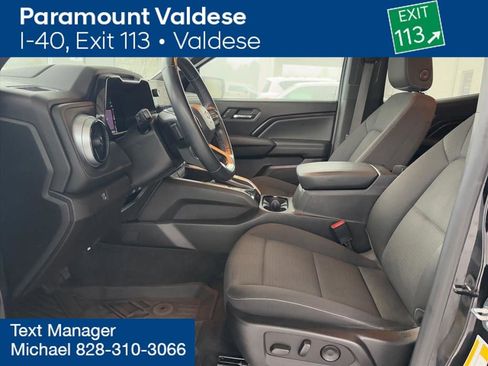 Used 2023 Chevrolet Colorado LT w/ LT Convenience Package II image 9