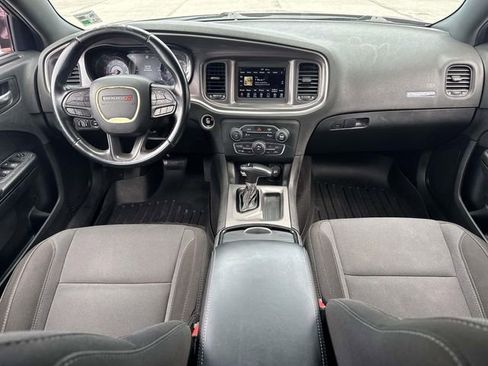 Used 2020 Dodge Charger SXT w/ Blacktop Package image 16