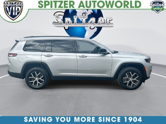 Used 2024 Jeep Grand Cherokee L Limited AWD/4WD image 11