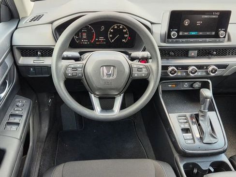 Used 2025 Honda CR-V LX image 12