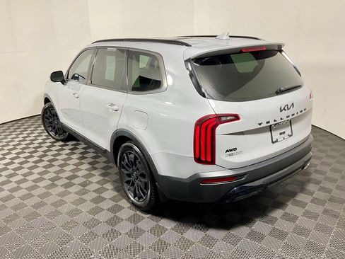 Used 2022 Kia Telluride SX image 12