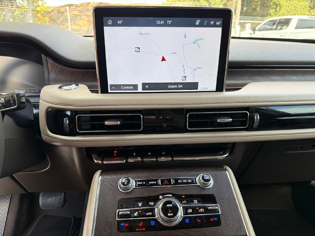 Used 2021 Lincoln Aviator Reserve w/ Equipment Group 201A RWD image 30