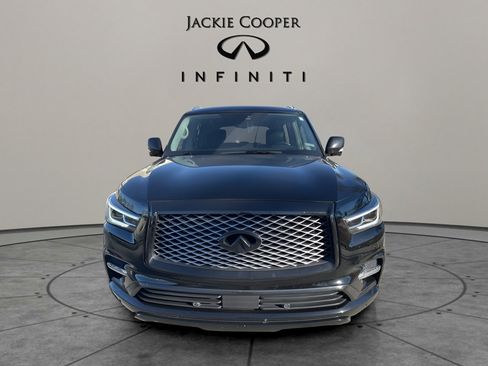 Certified 2018 INFINITI QX80 4WD w/ Deluxe Technology Package image 4