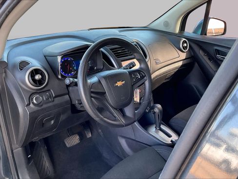 Used 2016 Chevrolet Trax LS FWD image 16
