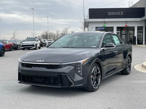 New 2026 Kia K4 GT-Line image 3