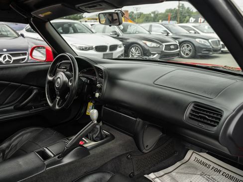 Used 2000 Honda S2000 image 18