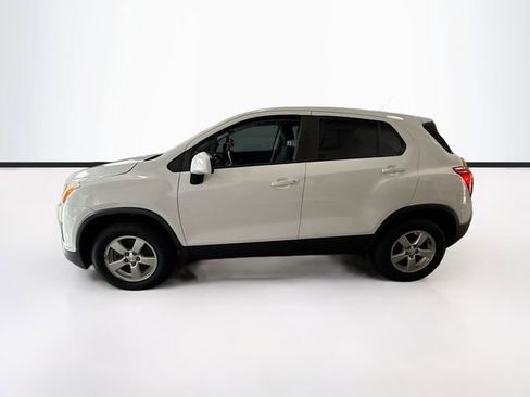 Used 2016 Chevrolet Trax LS AWD/4WD image 9