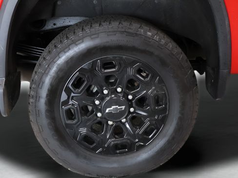 Used 2021 Chevrolet Silverado 2500 LT w/ True North Edition AWD/4WD image 30