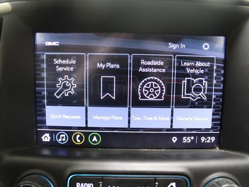 Used 2018 GMC Terrain Denali w/ Comfort Package image 29