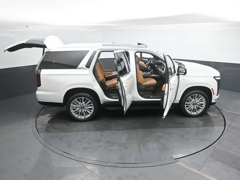 Used 2025 Cadillac Escalade Premium Luxury w/ LPO, Floor Liner Package image 56