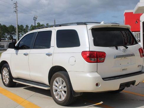 Used 2016 Toyota Sequoia Platinum RWD image 5