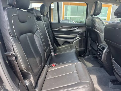 Used 2022 Jeep Grand Cherokee Limited 4xe AWD/4WD image 9