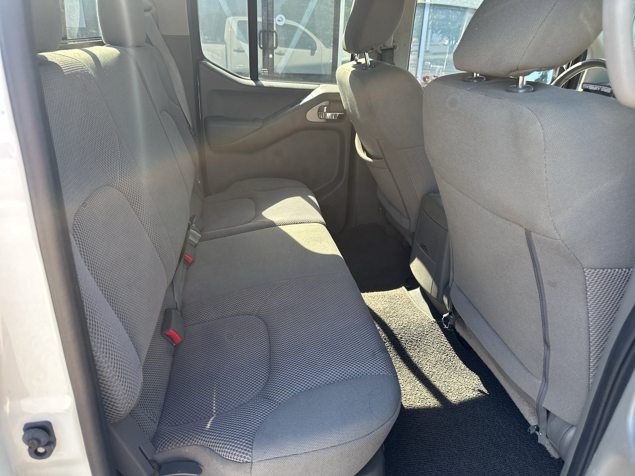 Used 2019 Nissan Frontier SV RWD image 11