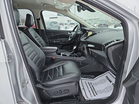 Used 2018 Ford Escape Titanium image 15