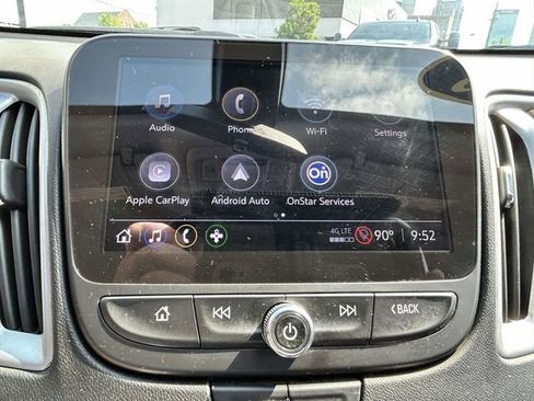 Used 2022 Chevrolet Malibu LS FWD image 14