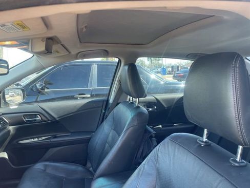 Used 2015 Honda Accord EX-L image 3