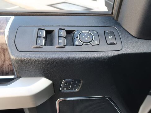 Used 2017 Ford F250 Lariat w/ Lariat Ultimate Package image 14