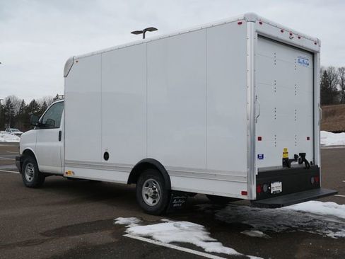 New 2025 Chevrolet Express 3500 w/ Power Convenience Package RWD image 5