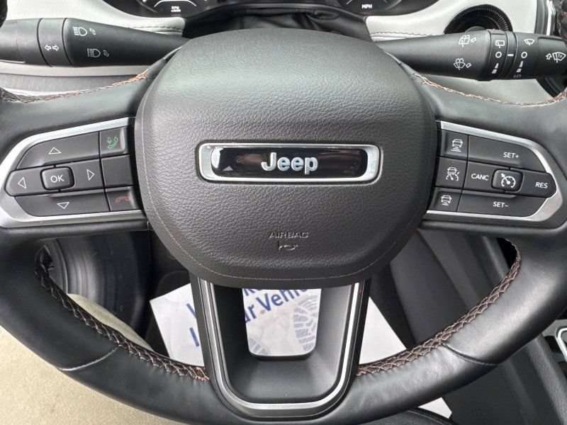 Used 2022 Jeep Compass Limited AWD/4WD image 20